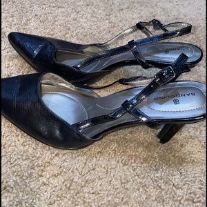 Size 8.5 small heel pump